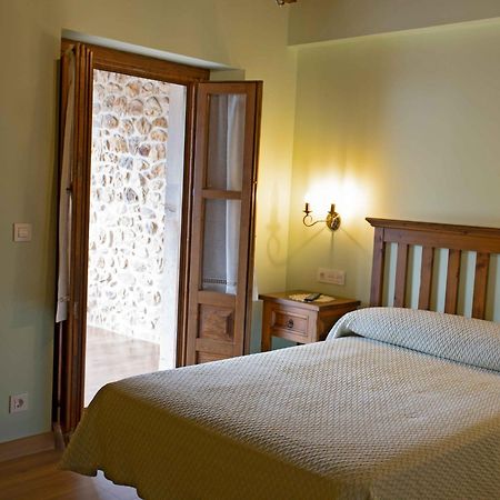 Los Campos Vivienda Vacaional Onís Habitación foto